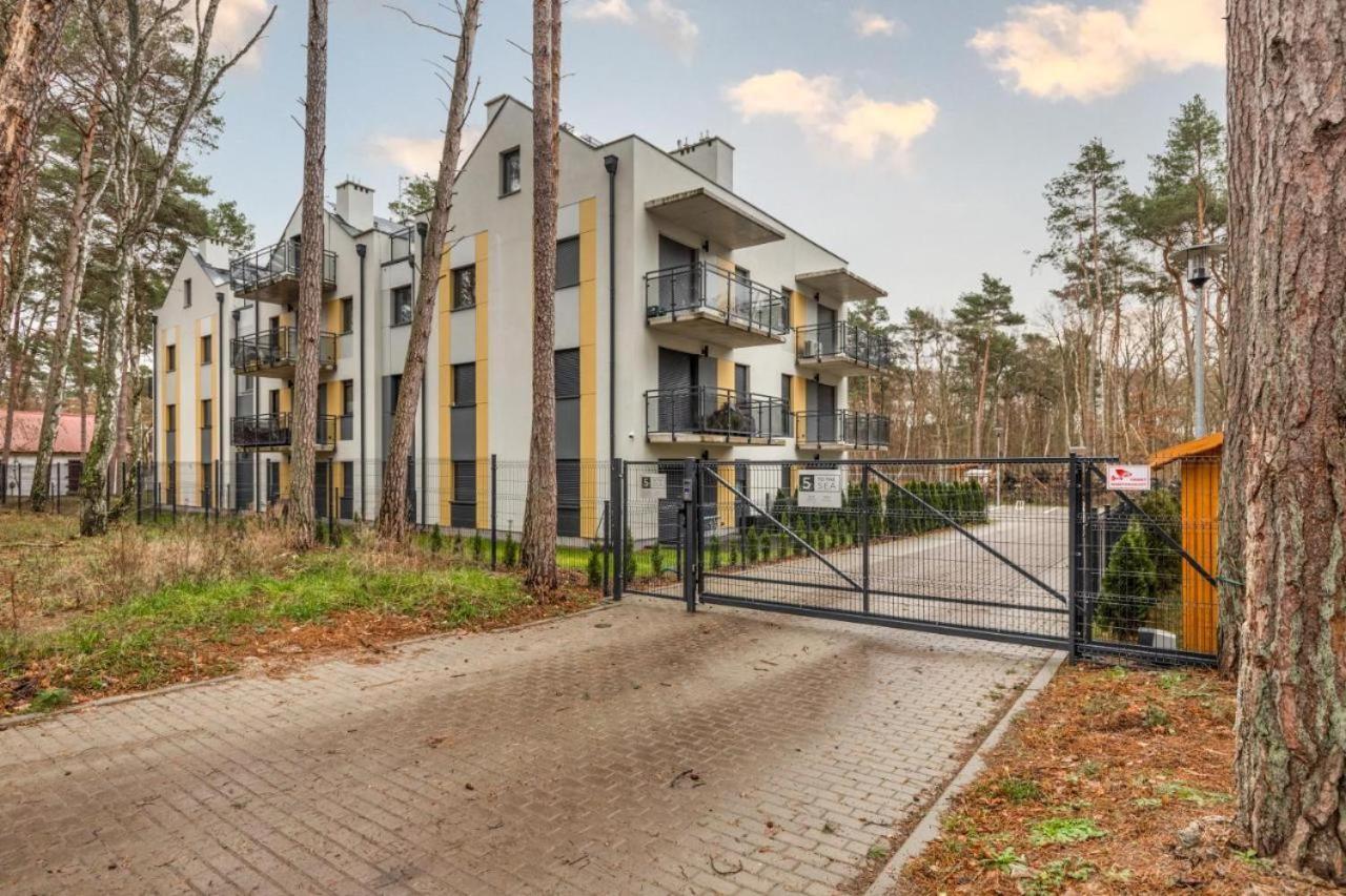 Apartament By Karol Мендзыводзе Экстерьер фото